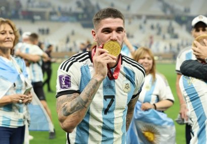Dünya çempionu zədələndi