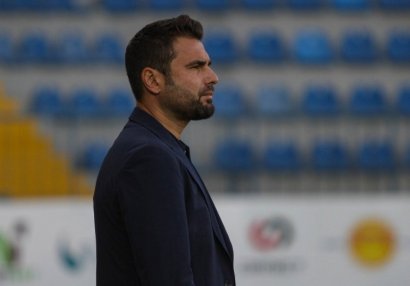 “Proses gedir, yeni komanda qurulur” – Adrian Mutu