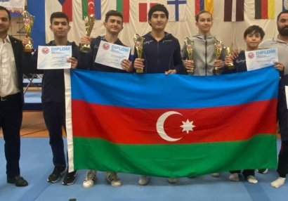 Azərbaycan gimnastları Çexiyada çempion oldular