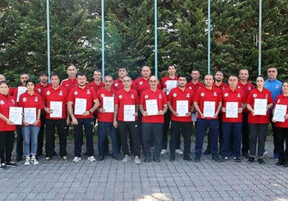 Məşqçi kursları başa çatdı