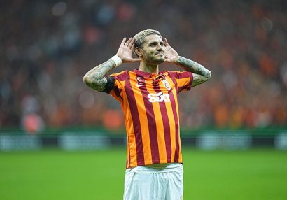 “Qalatasaray”dan İstanbul derbisində qələbə
