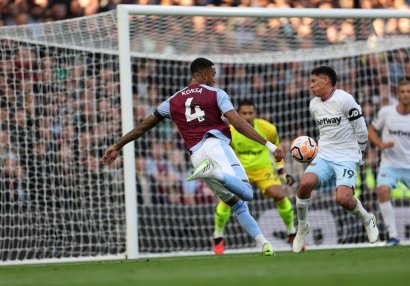 “Aston Villa” 3 xalı 4 qolla qazandı