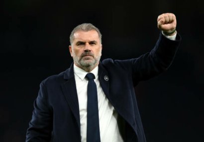 Postekoğlu İngiltərədə rekorda imza atdı