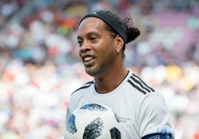 Ronaldinyo Messiyə nə məsləhət verib? - İlk dəfə açıqladı