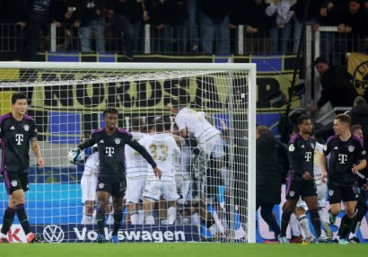 Müller komanda yoldaşlarını qınadı