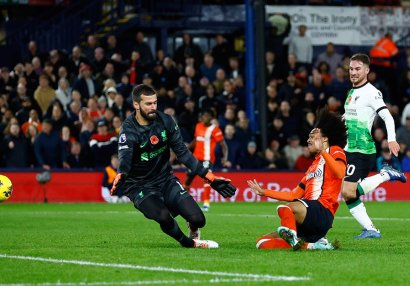 “Aston Villa” uduzdu, “Liverpul” xal itirdi