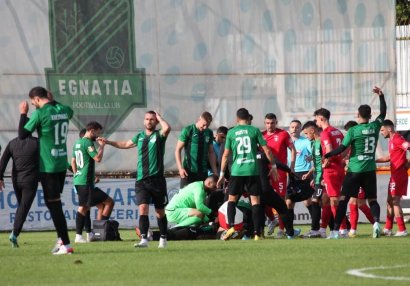 Azərbaycanlı futbolçunun komanda yoldaşı oyun zamanı vəfat etdi