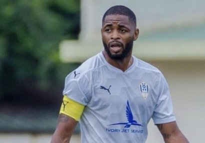 “Barselona”nın sabiq futbolçusu karyerasını başa vurdu