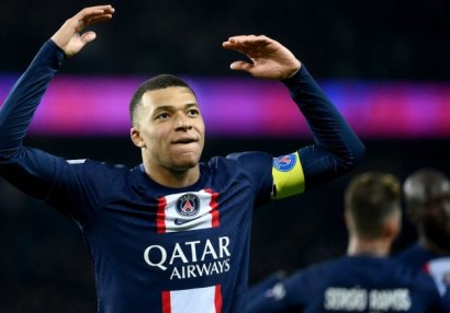 Mbappe Deşamla Enrikeni müqayisə etdi