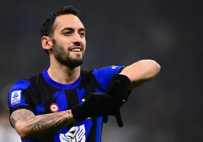 “Milan” uduzdu, “İnter” darmadağına sevindi