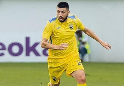 Papunaşvili axır ki, danışdı: \