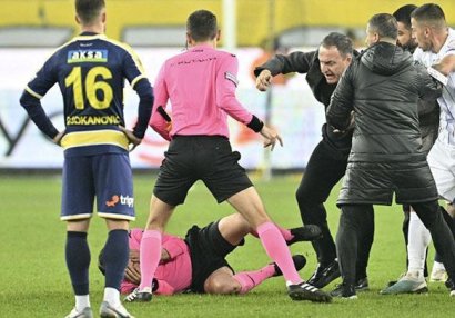 Hakimi döyən keçmiş klub prezidenti azadlığa buraxıldı