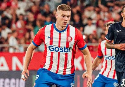 Ayın ən yaxşı futbolçusu ukraynalı oldu