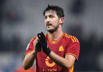 Sərdar Azmun La Liqa klubuna keçir