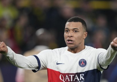 Mbappe PSJ-də qalır? - Klub prezidenti ilə 1 saatlıq görüşün nəticəsi bilindi