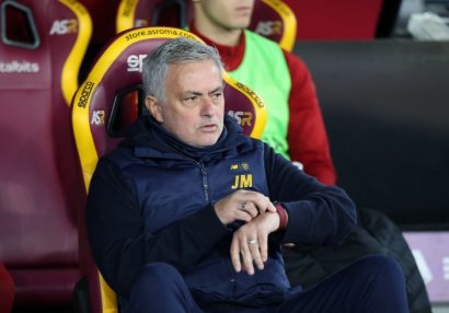 Joze Mourinyunun agenti klub prezidenti ilə danışdı - Yeni iş yeri hara olacaq?