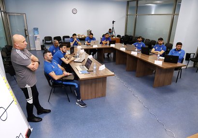Azərbaycanda UEFA kursları başladı