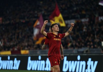 Totti Dibalanı qınadı