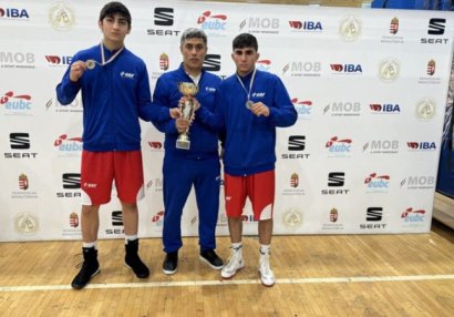 Azərbaycan boksçuları Macarıstanda 2 medal qazandı