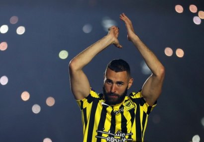 Benzema gələcəyi ilə bağlı qərarını verdi