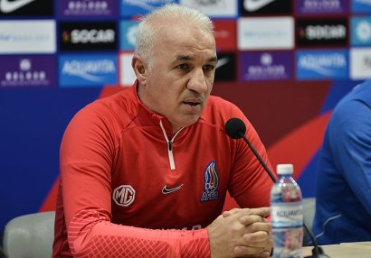 Arif Əsədov: 