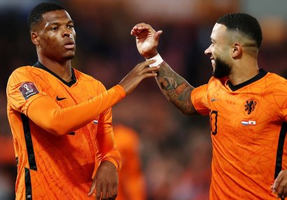 AÇ-2024: Niderland millisi Almaniyaya 26 futbolçu ilə gedir