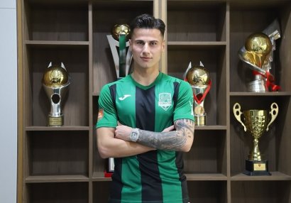 Azərbaycanlı futbolçu Albaniya klubuna keçdi