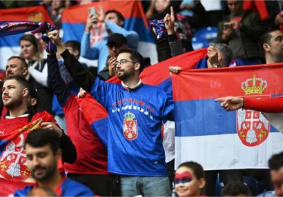 UEFA Serbiyanı cəzalandırdı