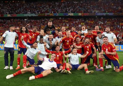İspaniya millisindən unikal nəticə