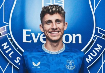"Napoli"nin futbolçusu "Everton"da - RƏSMİ