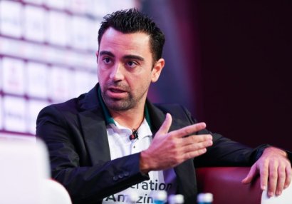 "Barselona"nın ulduzu Xavi ilə insident səbəbindən gedə bilərmiş