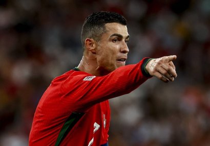 "Mənim sözlərimdən sonra Ronaldu kuboklarının siyahısını göndərdi"