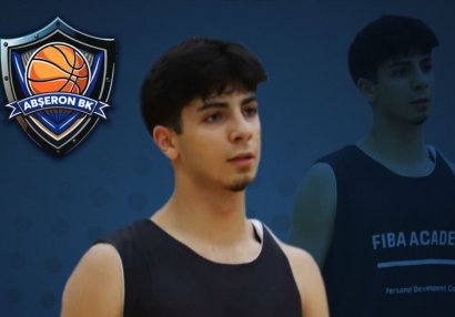 "Abşeron" 19 yaşlı basketbolçunu sıralarına cəlb etdi