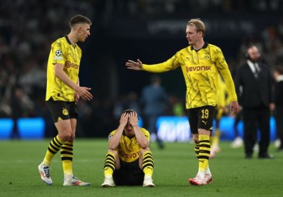 "Borussiya" kubokla vidalaşdı, bu futbolçunun getməsinə icazə verdilər