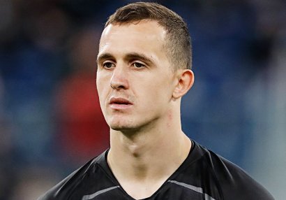 "İstəyir içsin, istəyir çəksin" - "Qarabağ"ın sabiq qapıçısı
