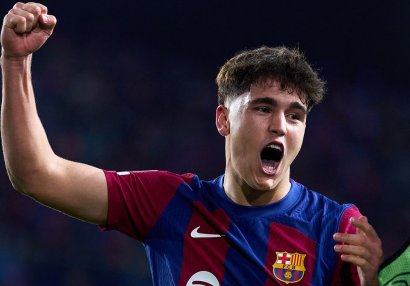 Məktəbli ulduz futbolla təhsili bir araya necə sığdırmasından danışdı - "ÇL oyunu varsa..."