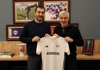 Karaveli "Qarabağ"ın bazasını ziyarət etdi