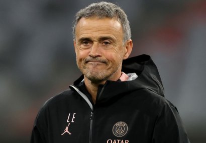 PSJ Enrike ilə müqavilə yenilədiyini ictimaiyyətdən gizlədib