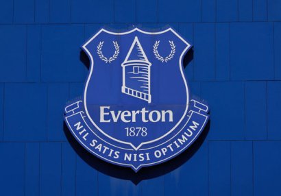 "Everton" amerikalı milyarderə satılır - RƏSMİ