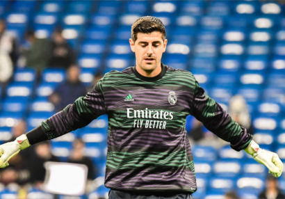 Madrid nəhəngi Kurtuanı öz tarixindən sildi