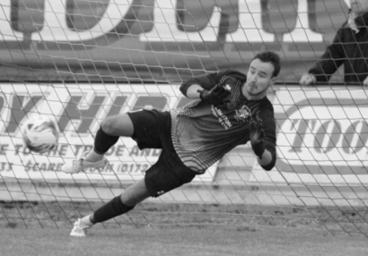 İngilis qolkiper faciəli şəkildə dünyasını dəyişdi