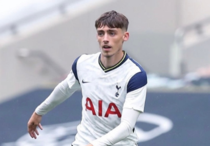 "Tottenhem"in yetirməsi 23 yaşında karyerasını bitirdi