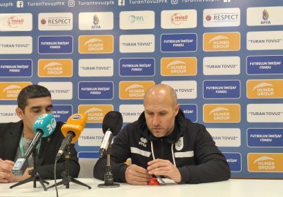 "Bəzi futbolçularda qorxu hiss oluna bilər" - Samir Abasov