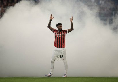 "Qalatasaray" "Milan"la danışıqlara başladı