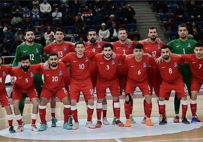Millinin heyəti açıqlandı - Dəvətlilər arasında klubsuz futbolçu da var