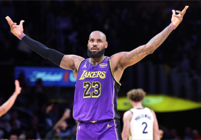 Lebron Ceyms əfsanəvi basketbolçunun rekordunu təkrarladı