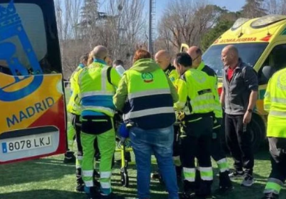 İspaniyada çempionatında həyəcanlı anlar: Futbolçular hakimin həyatını xilas etdilər