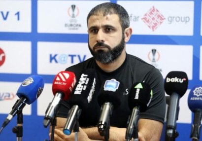 "Sanki "Neftçi" ilə oyun bizi böyütdü" - Rəşad Sadıqov