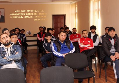 “Karvan”da danışılmış oyunlarla bağlı seminar keçirildi