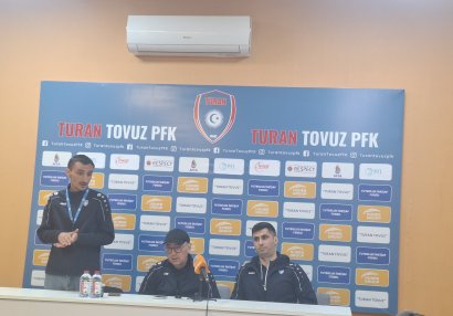 "Göstəririk, başa salırıq, amma eyni səhvlər olur" - Kurban Berdiyev